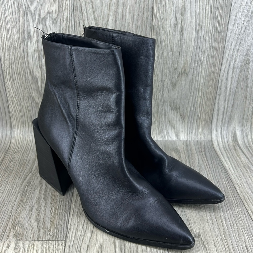 Steve Madden Leather Black Pointed Ankle Bootie
